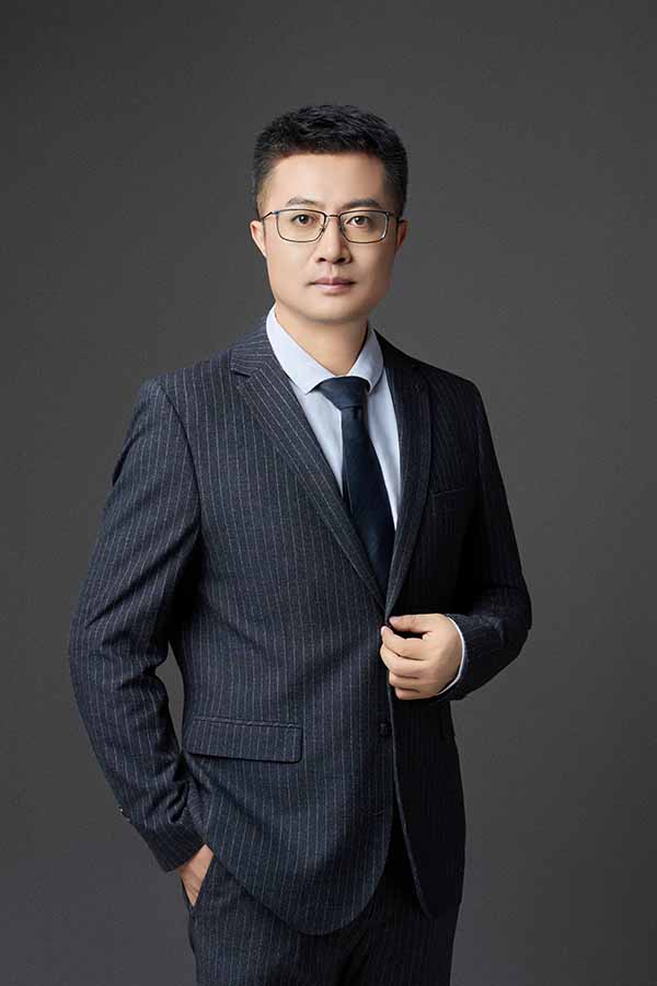 陈文元职业照2025年1月(2).jpg